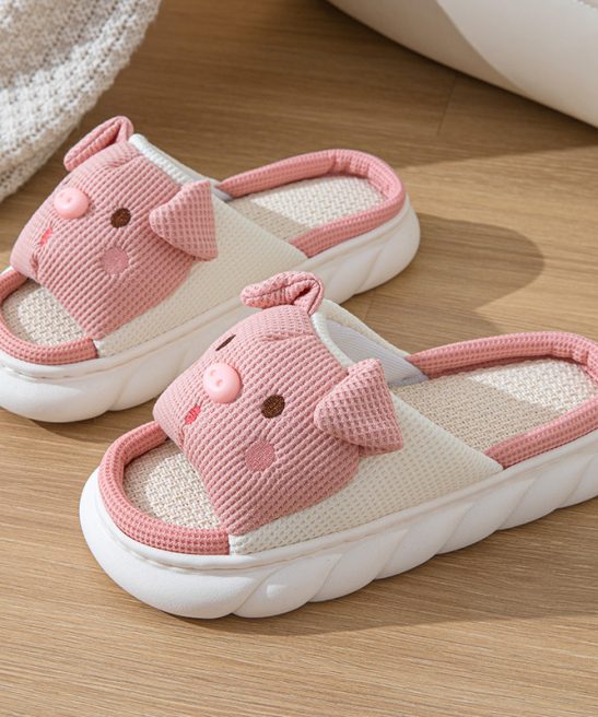 Thick And Linen Slippers Featuring a Cartoon Design of a Pink Pig with Folded Ears, Suitable for Both Indoor And Outdoor Use Throughout The Year - Image 6